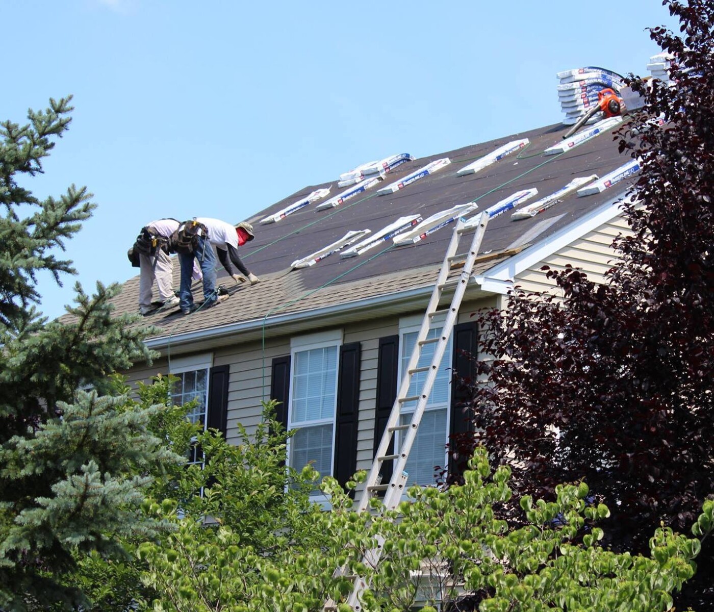 G Cannon team performs a residential roof replacement.