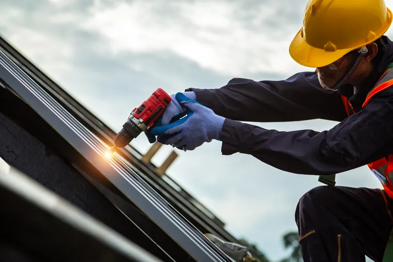 Commercial roofing contractor in Berwyn
